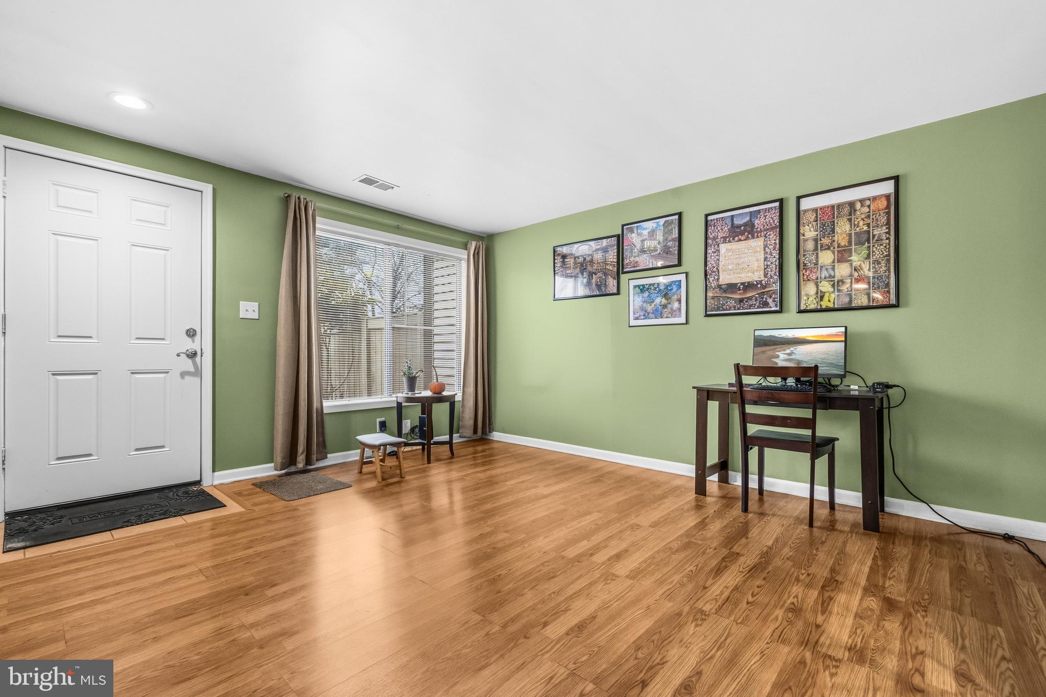 WALKERS RIDGE - Residential