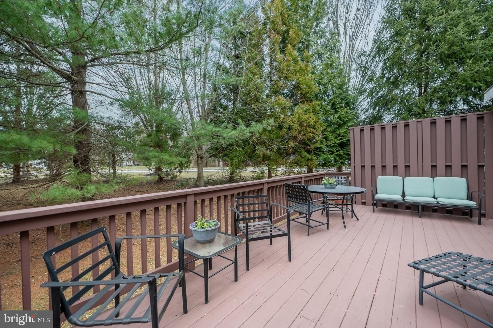 SPRINGTON POINTE WOODS - Residential