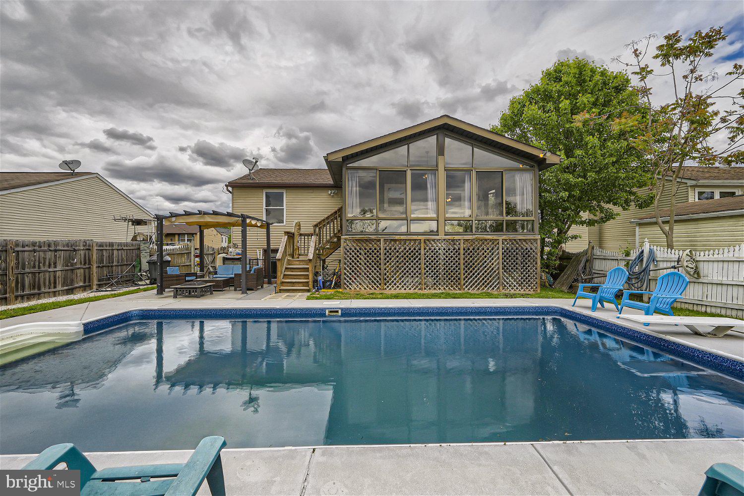 SUE CREEK LANDING - Residential