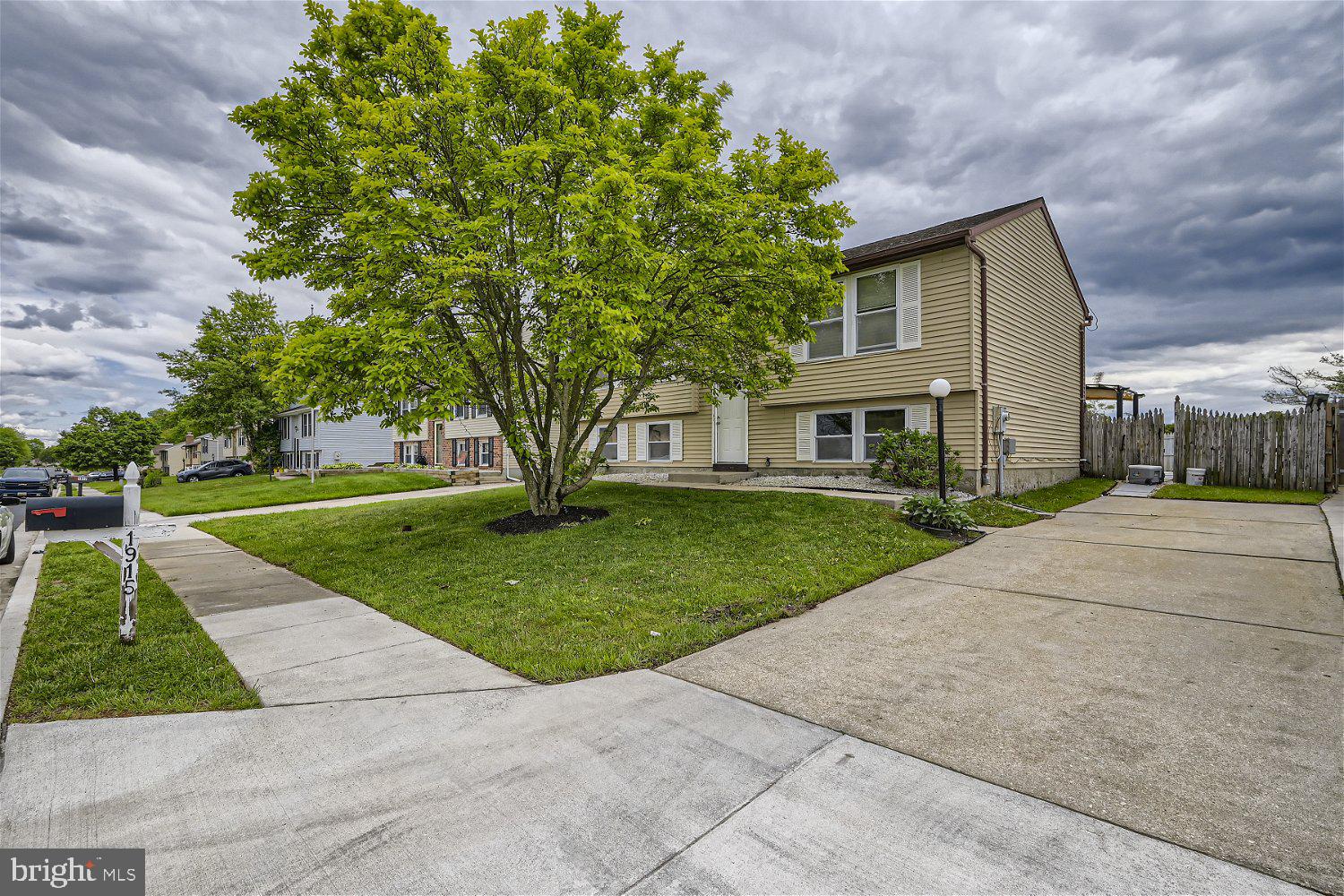 SUE CREEK LANDING - Residential