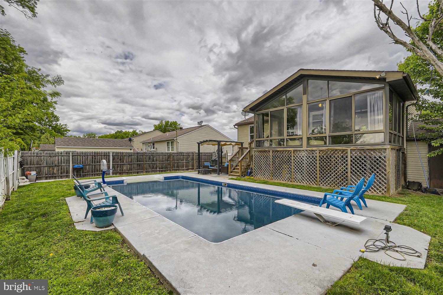 SUE CREEK LANDING - Residential
