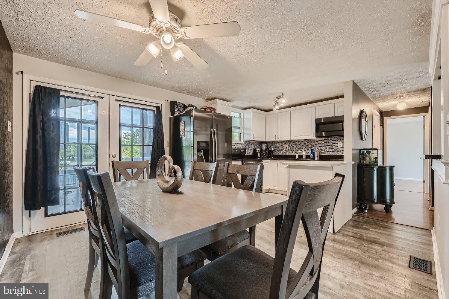 SUE CREEK LANDING - Residential