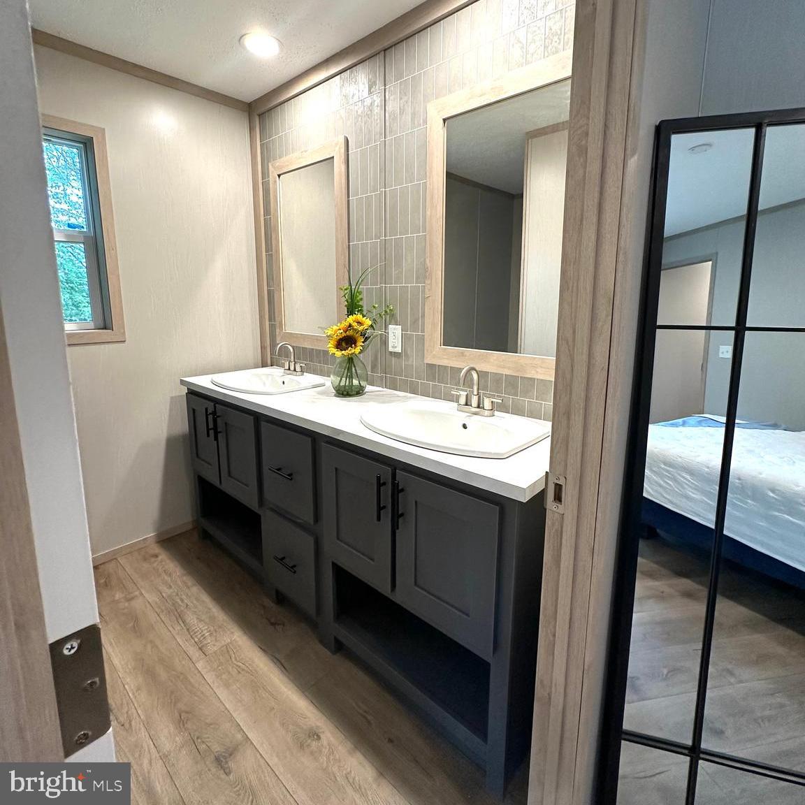 BEECHWOOD - Residential