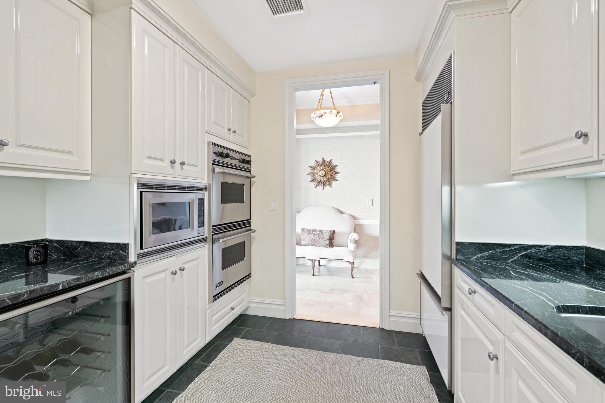 GEORGETOWN - Residential