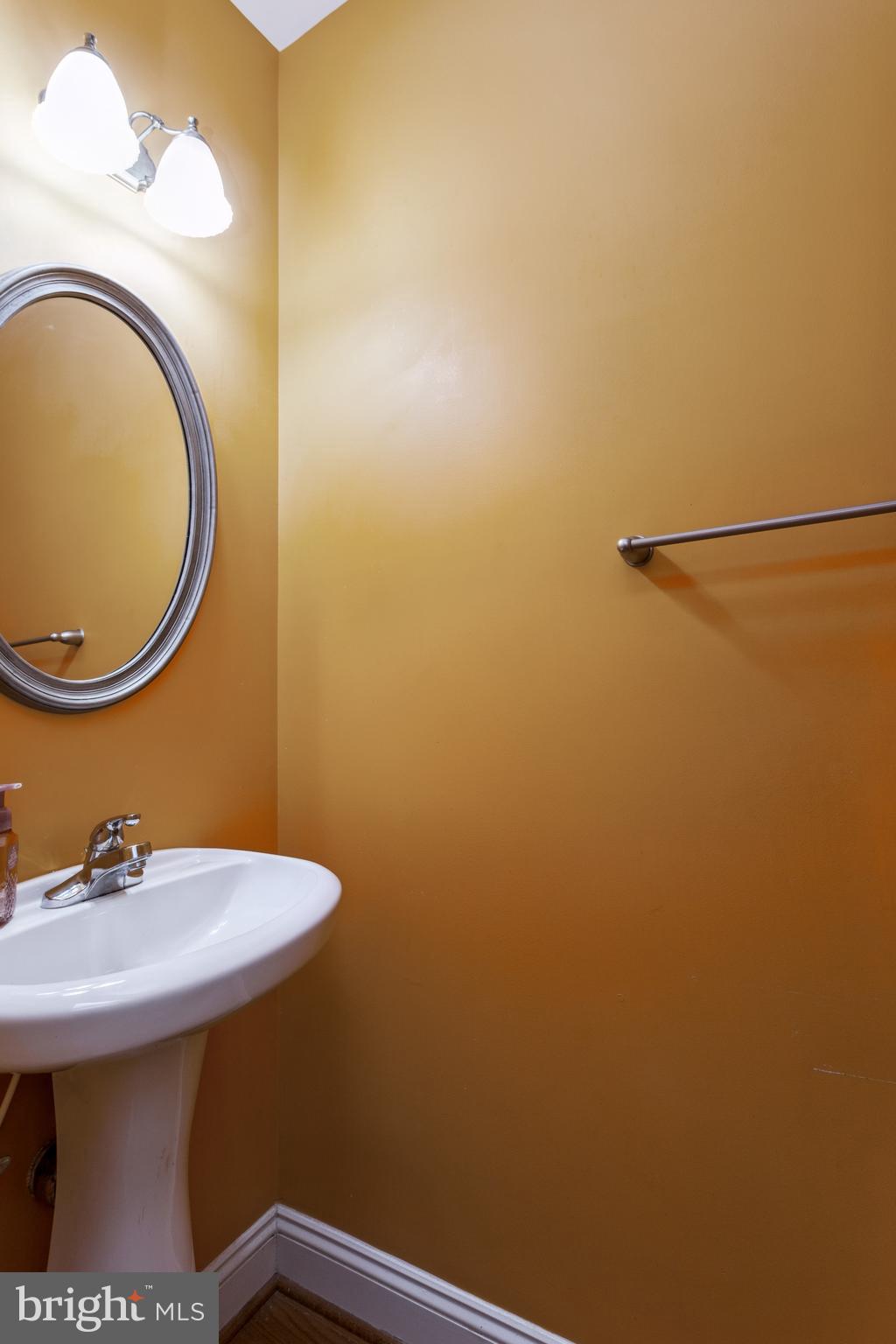 MONMOUTH MEADOWS - Residential Lease