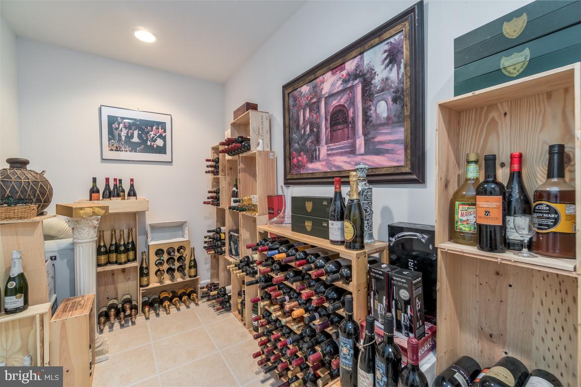 KIRBY WOODS - Residential