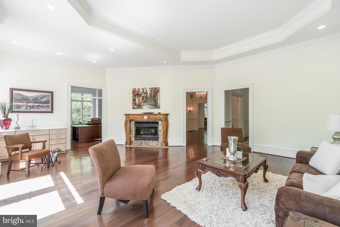 KIRBY WOODS - Residential