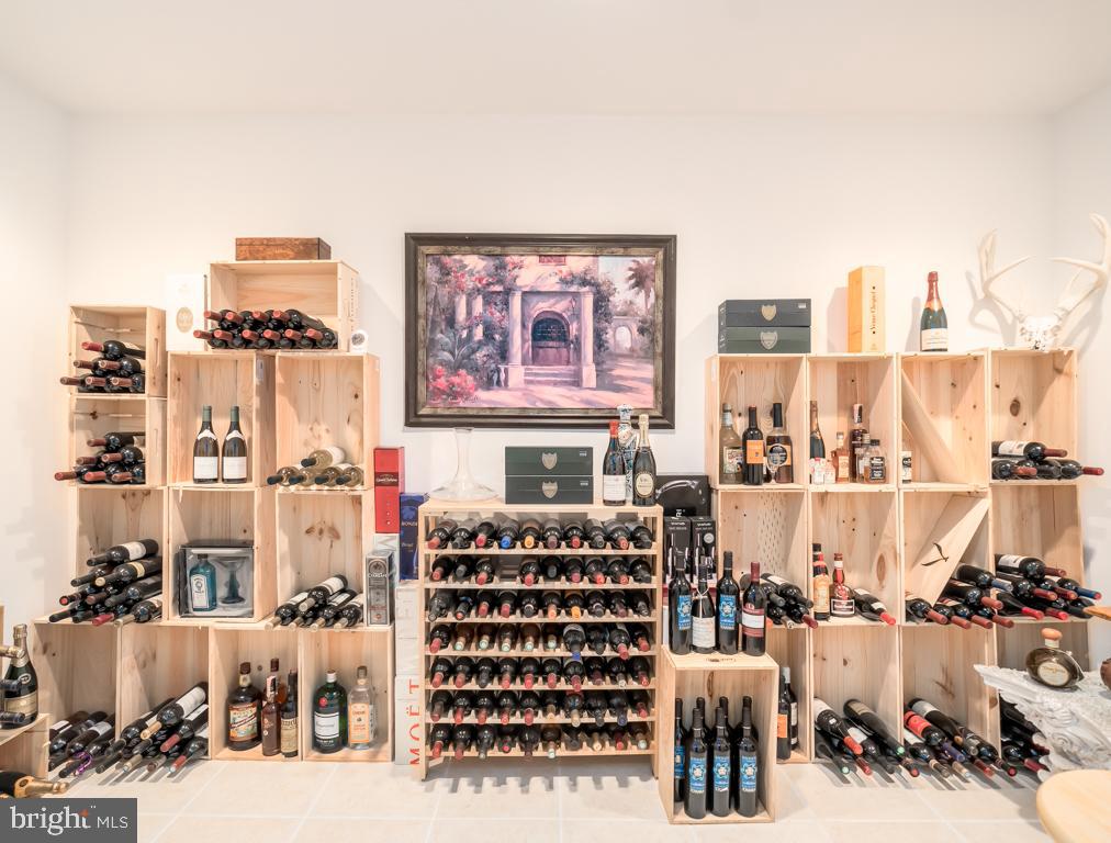 KIRBY WOODS - Residential