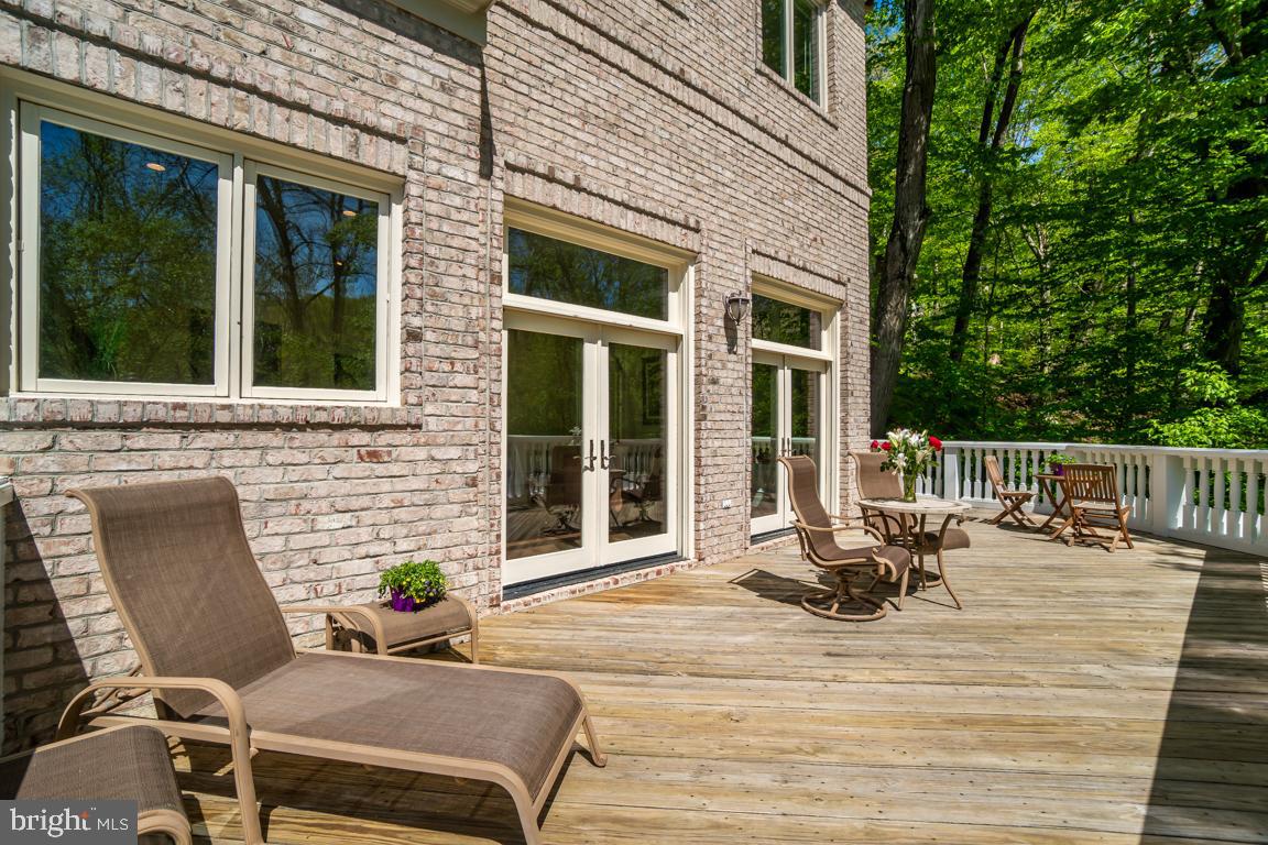 KIRBY WOODS - Residential