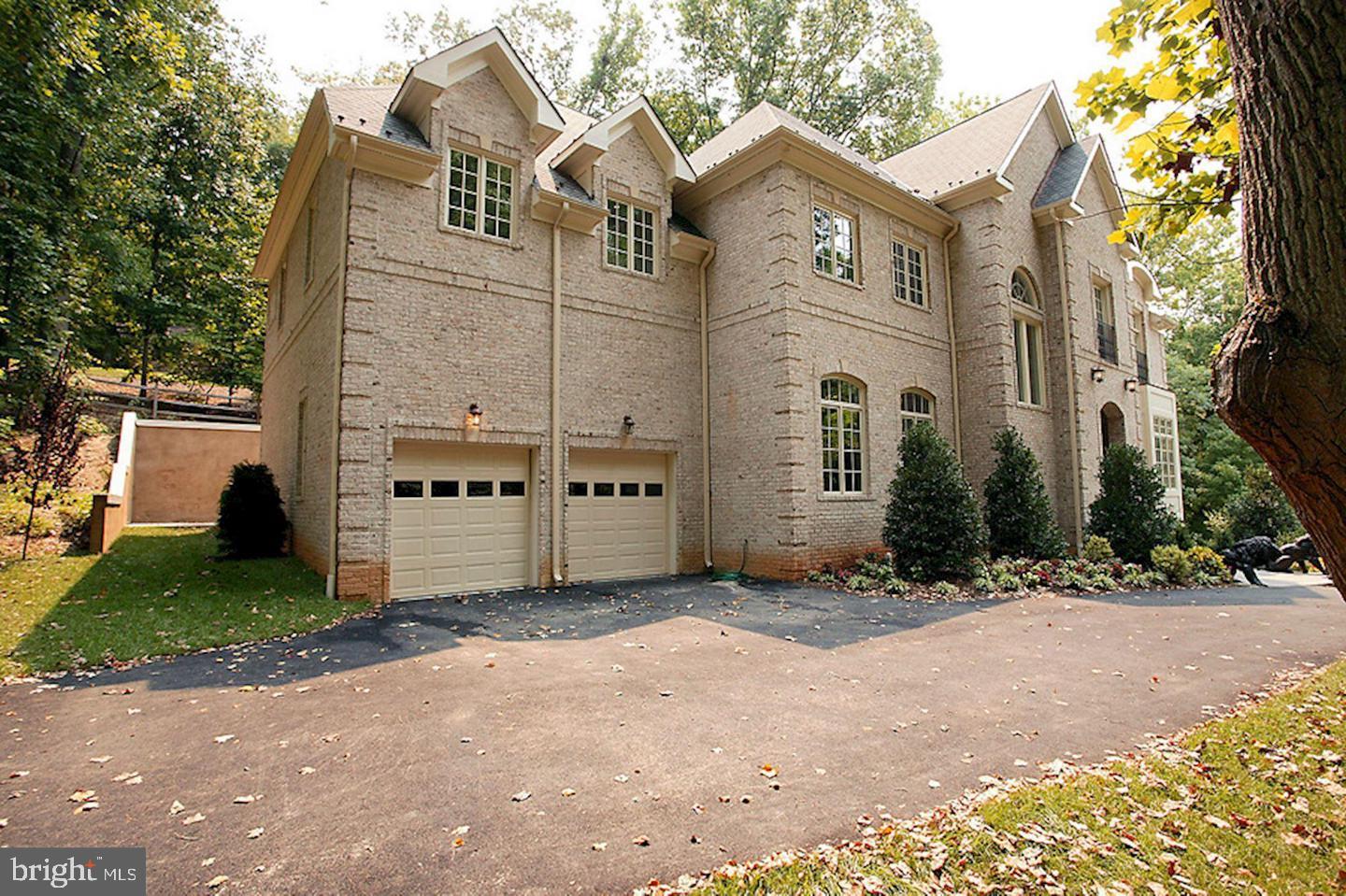 KIRBY WOODS - Residential