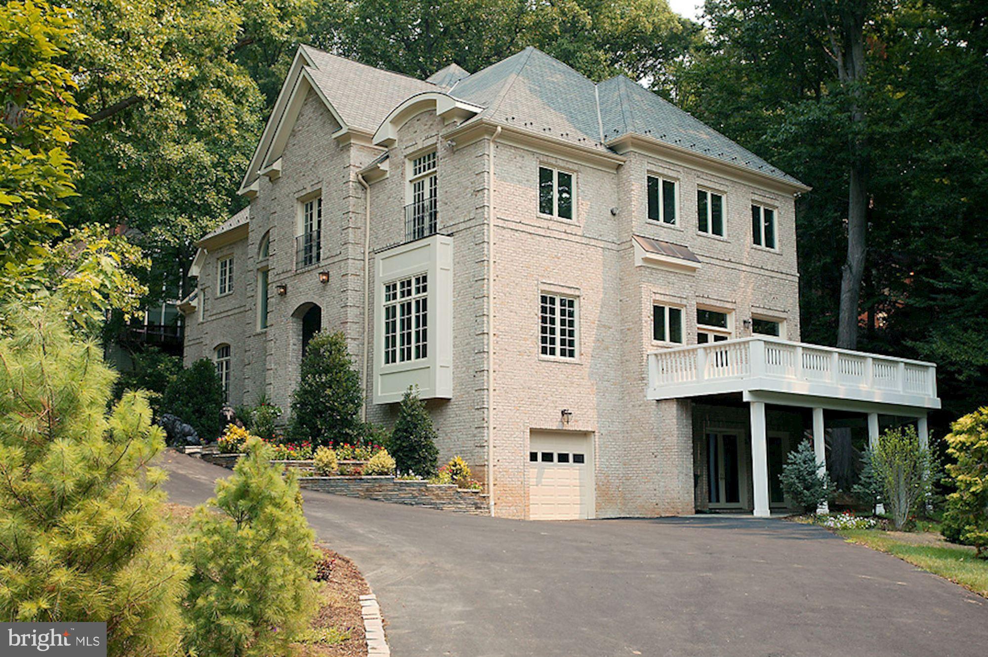 KIRBY WOODS - Residential