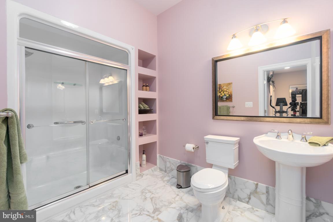 KIRBY WOODS - Residential