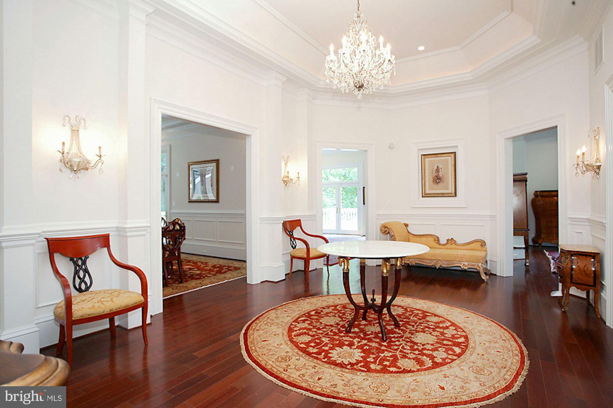 KIRBY WOODS - Residential