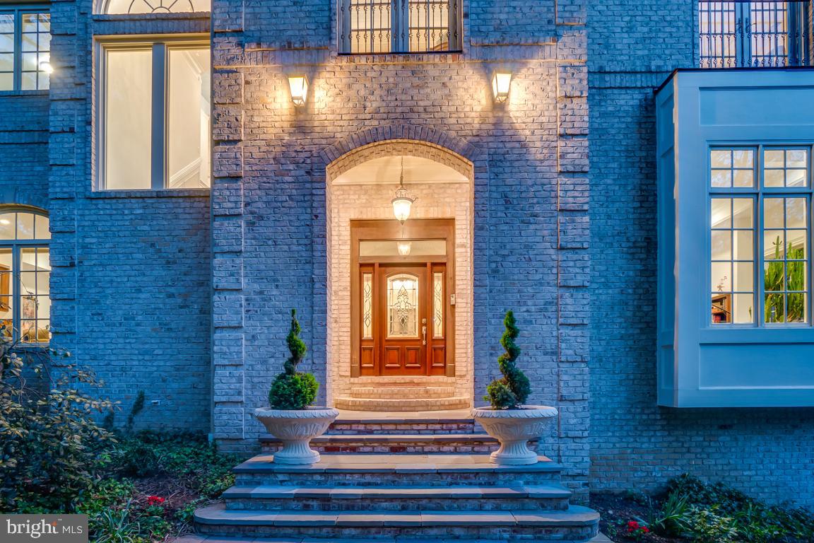 KIRBY WOODS - Residential