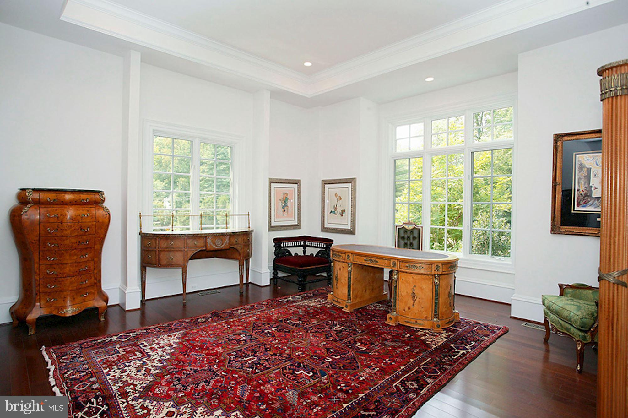 KIRBY WOODS - Residential