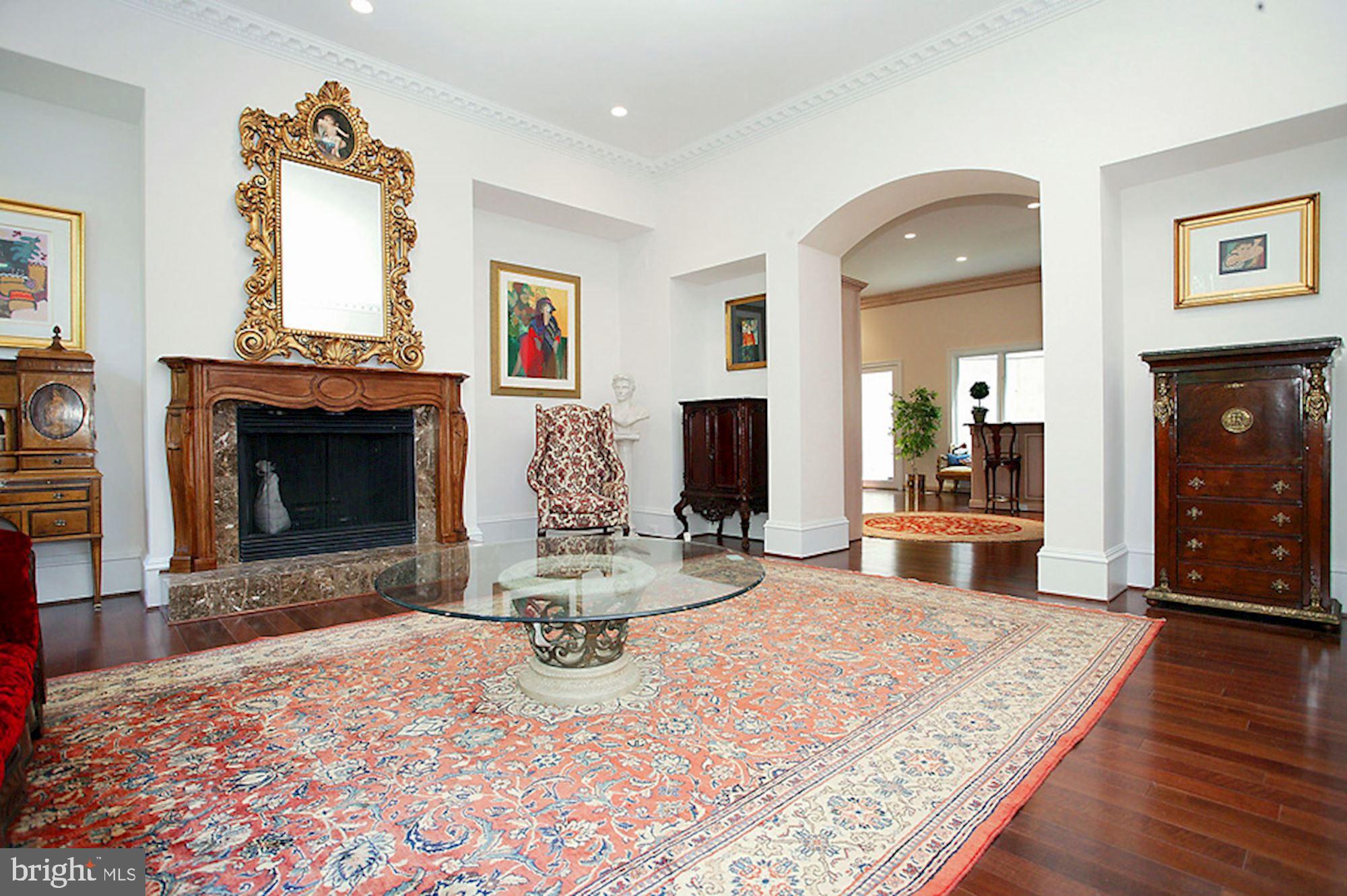 KIRBY WOODS - Residential