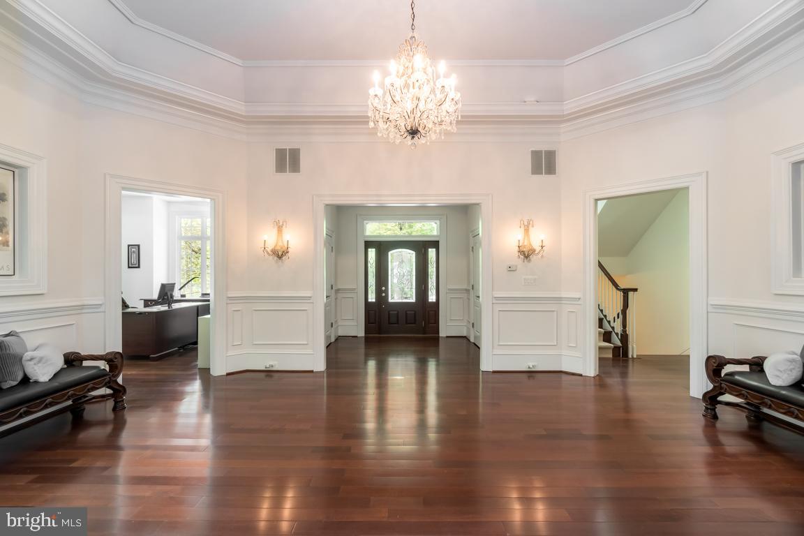 KIRBY WOODS - Residential