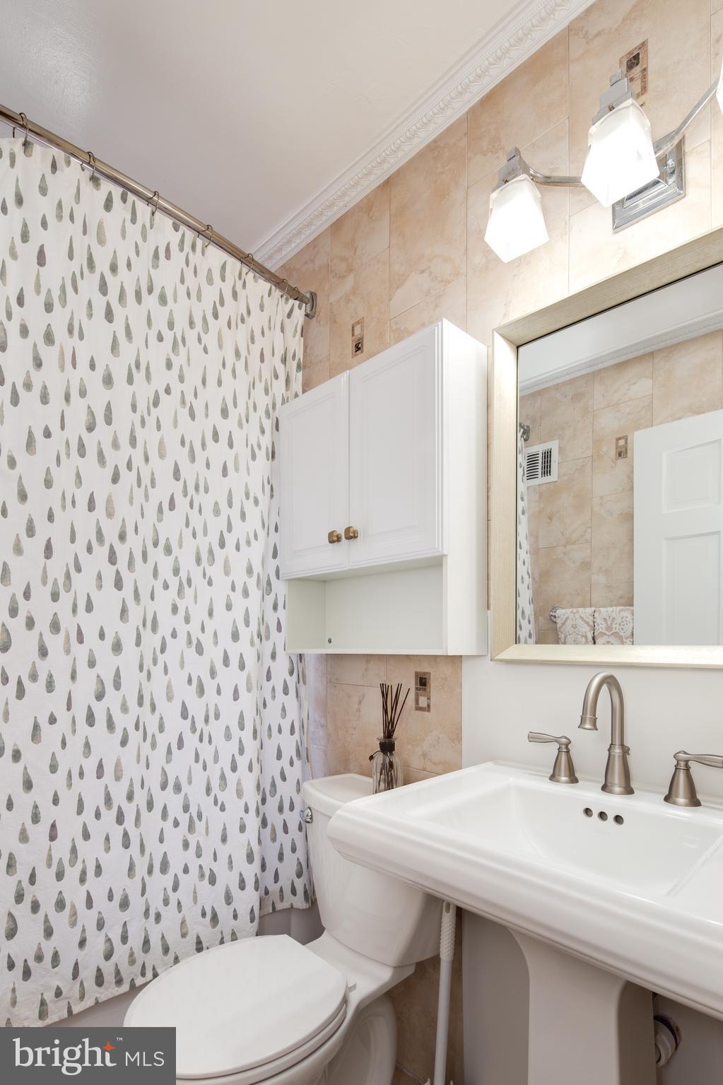 LONG BRANCH - Residential