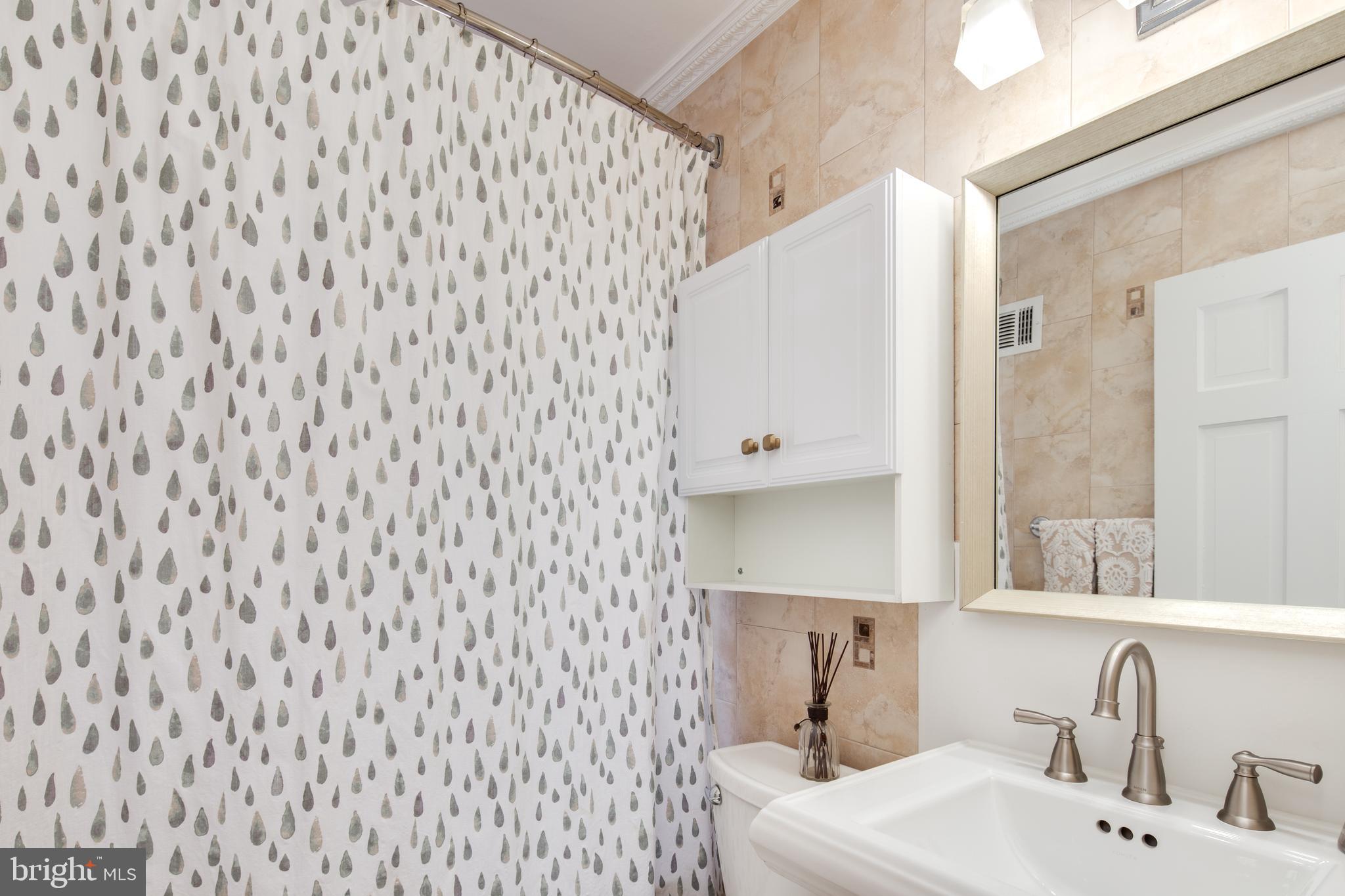 LONG BRANCH - Residential