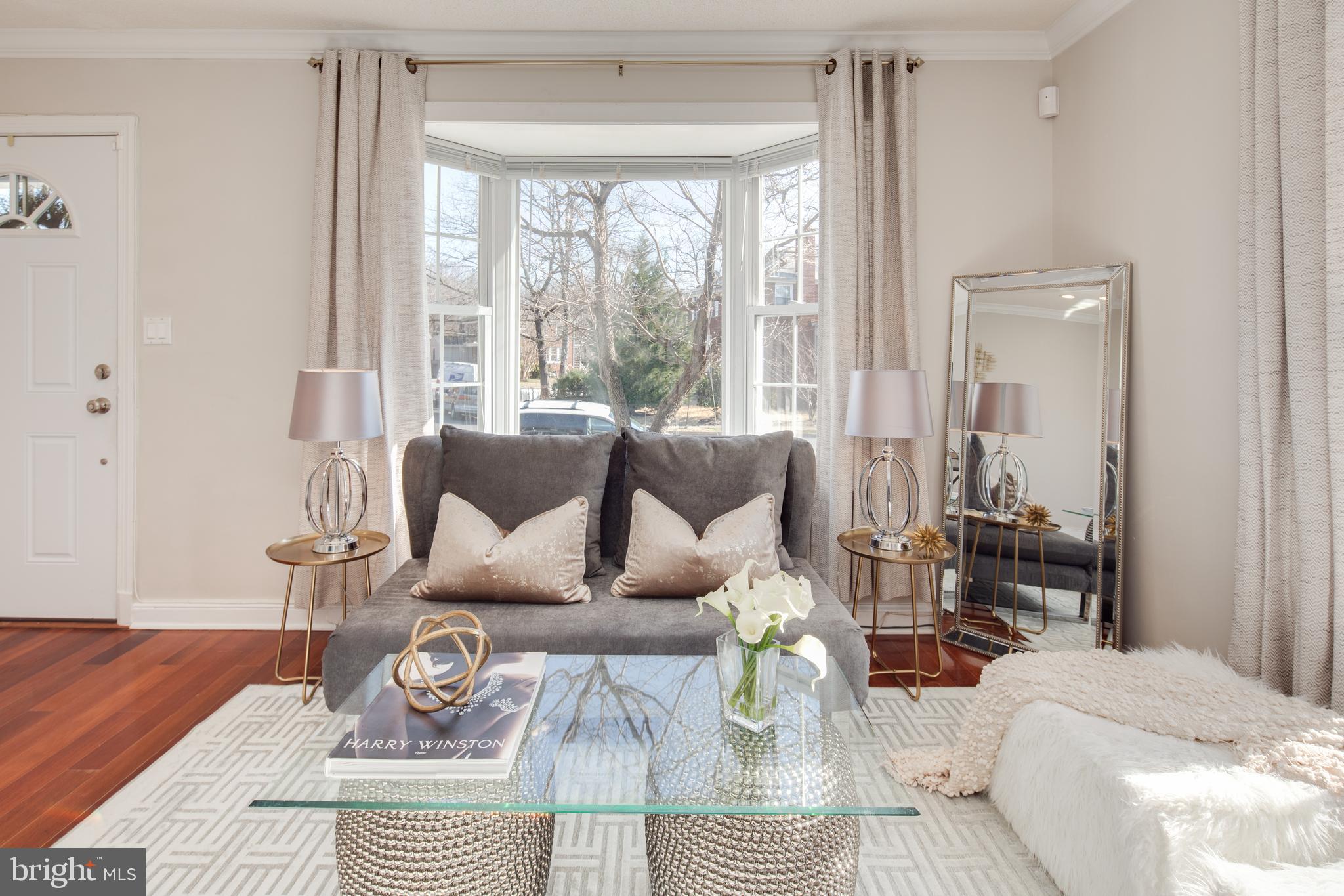 LONG BRANCH - Residential