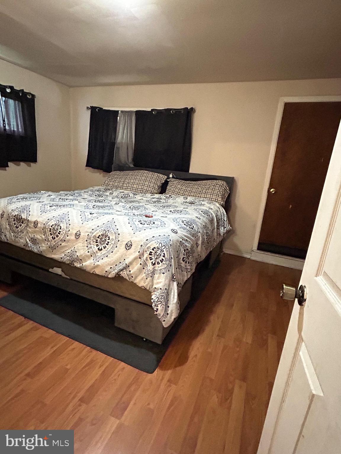 413 & 415 W FRANKLIN STREET