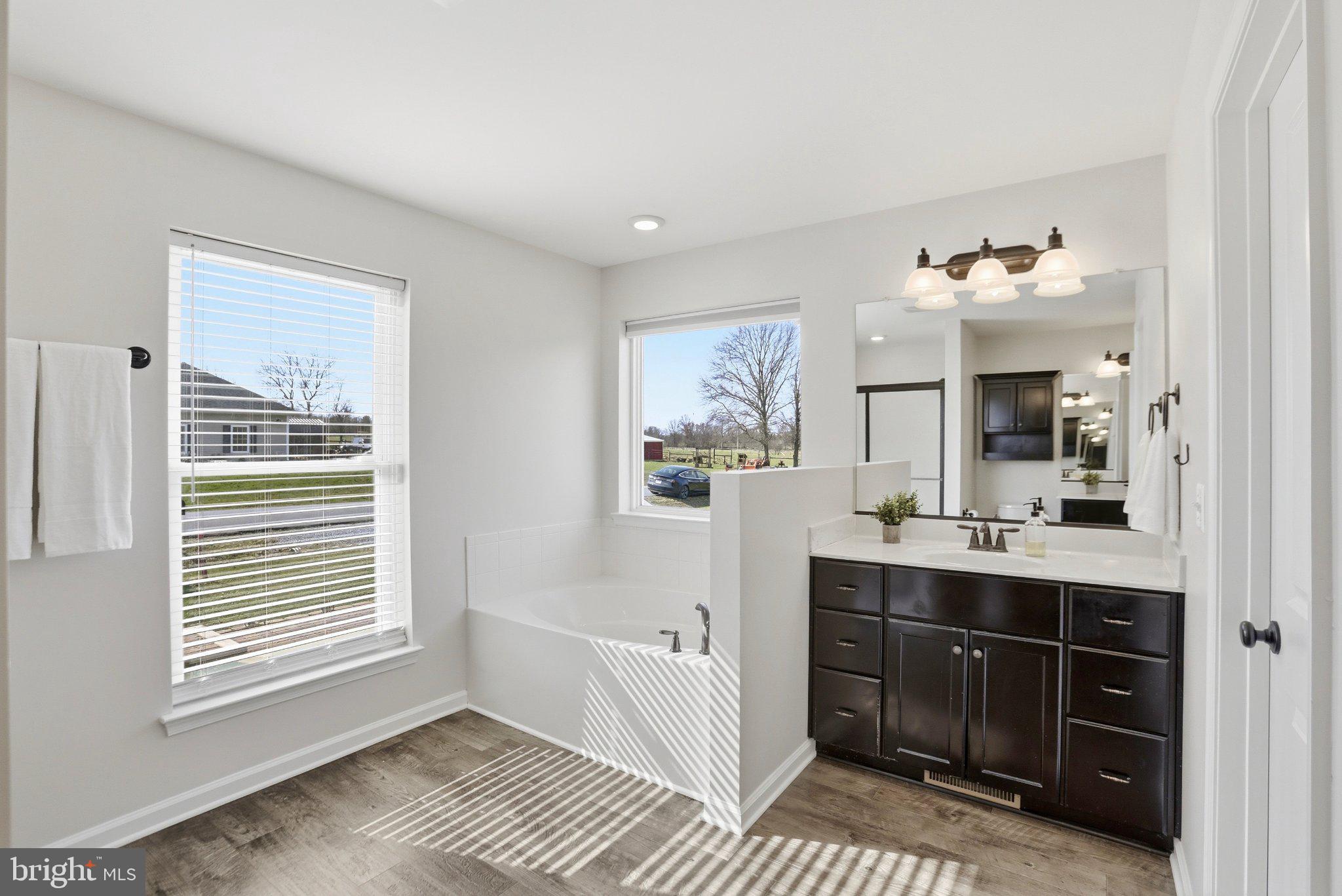 HILLSBORO - Residential