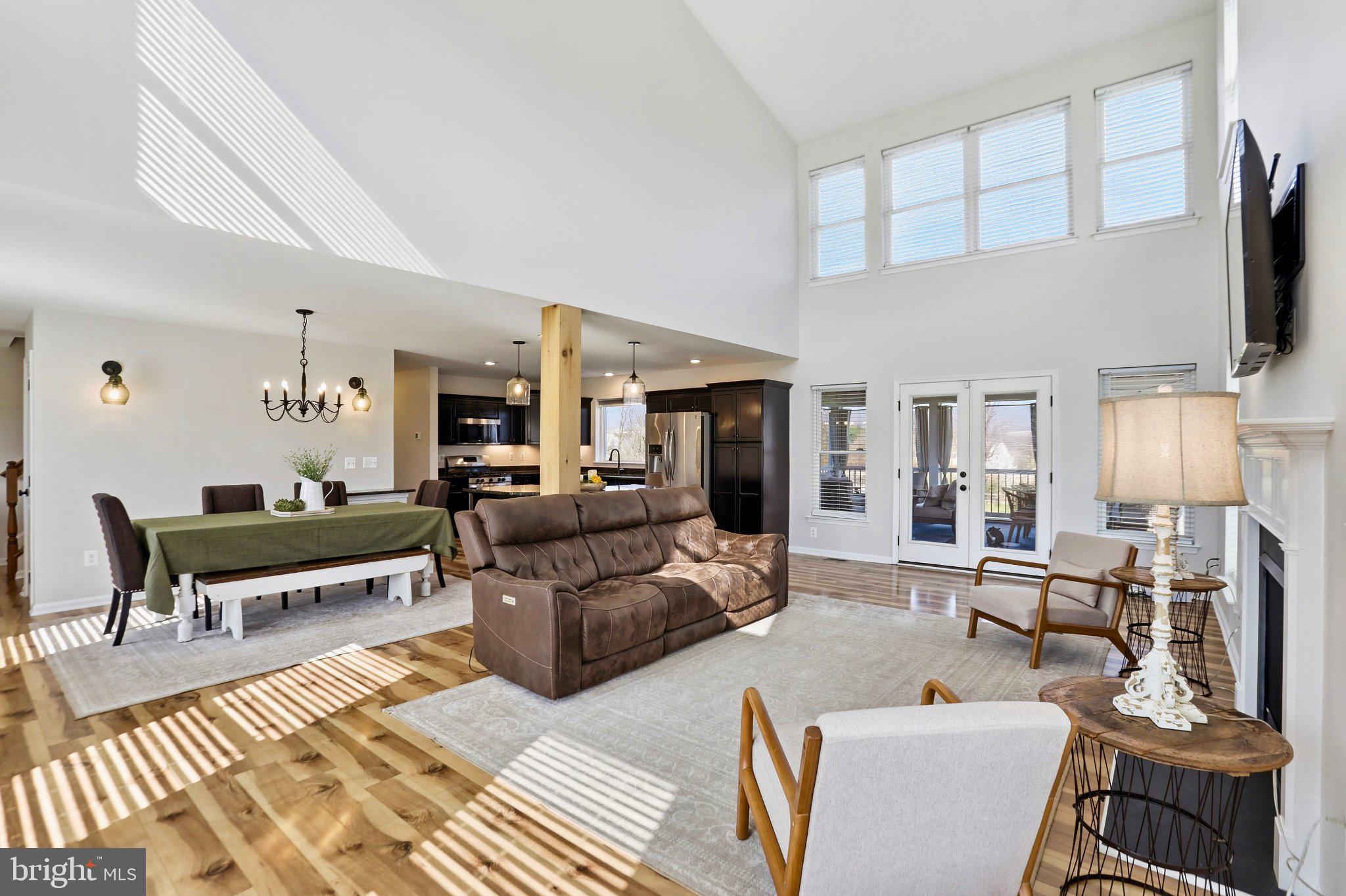 HILLSBORO - Residential