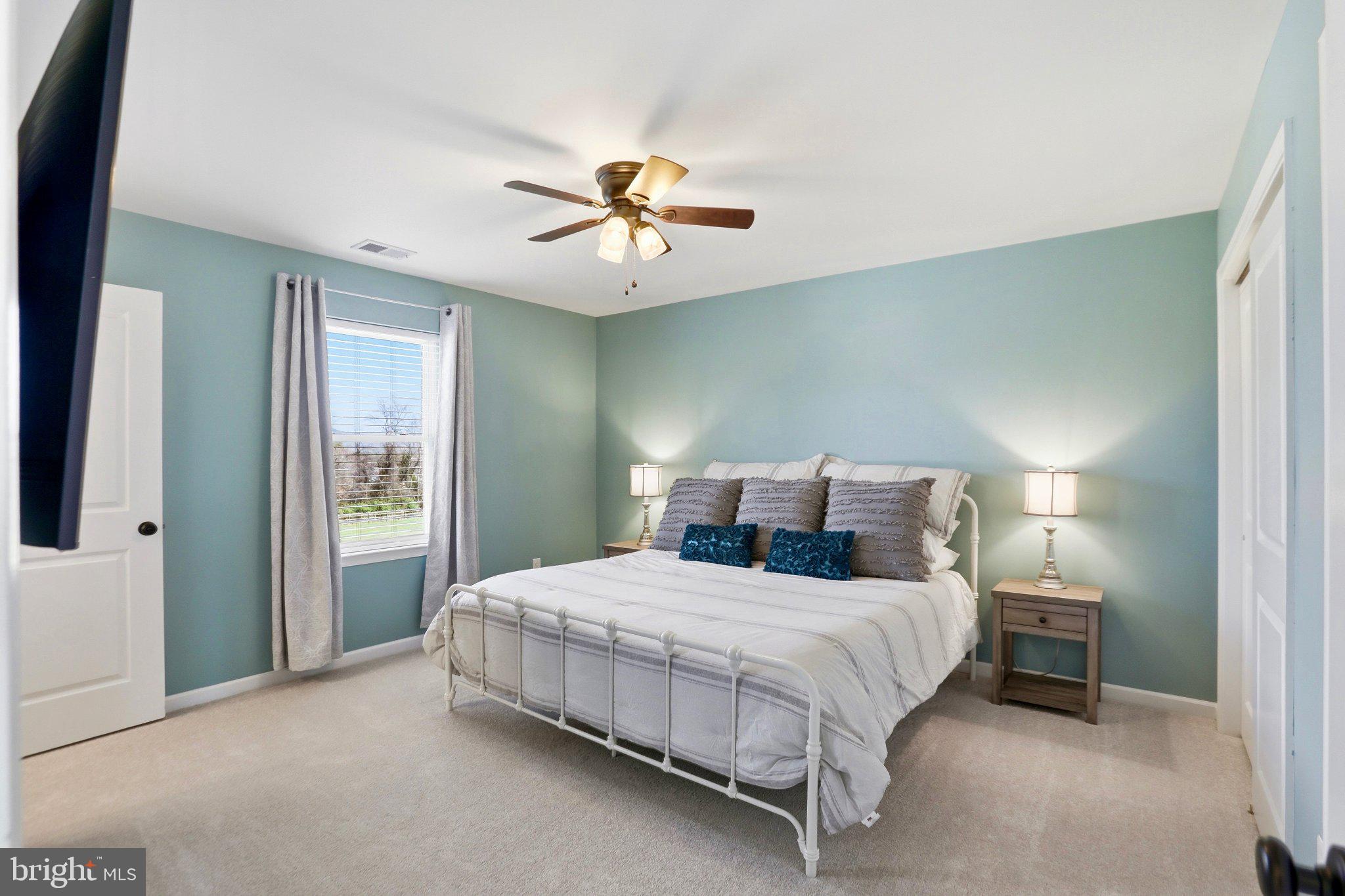 HILLSBORO - Residential