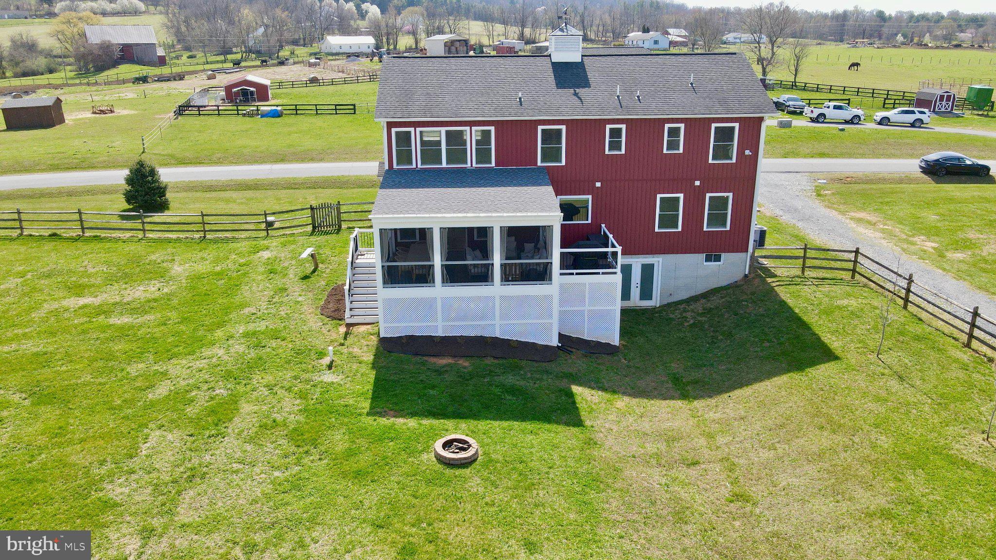 HILLSBORO - Residential