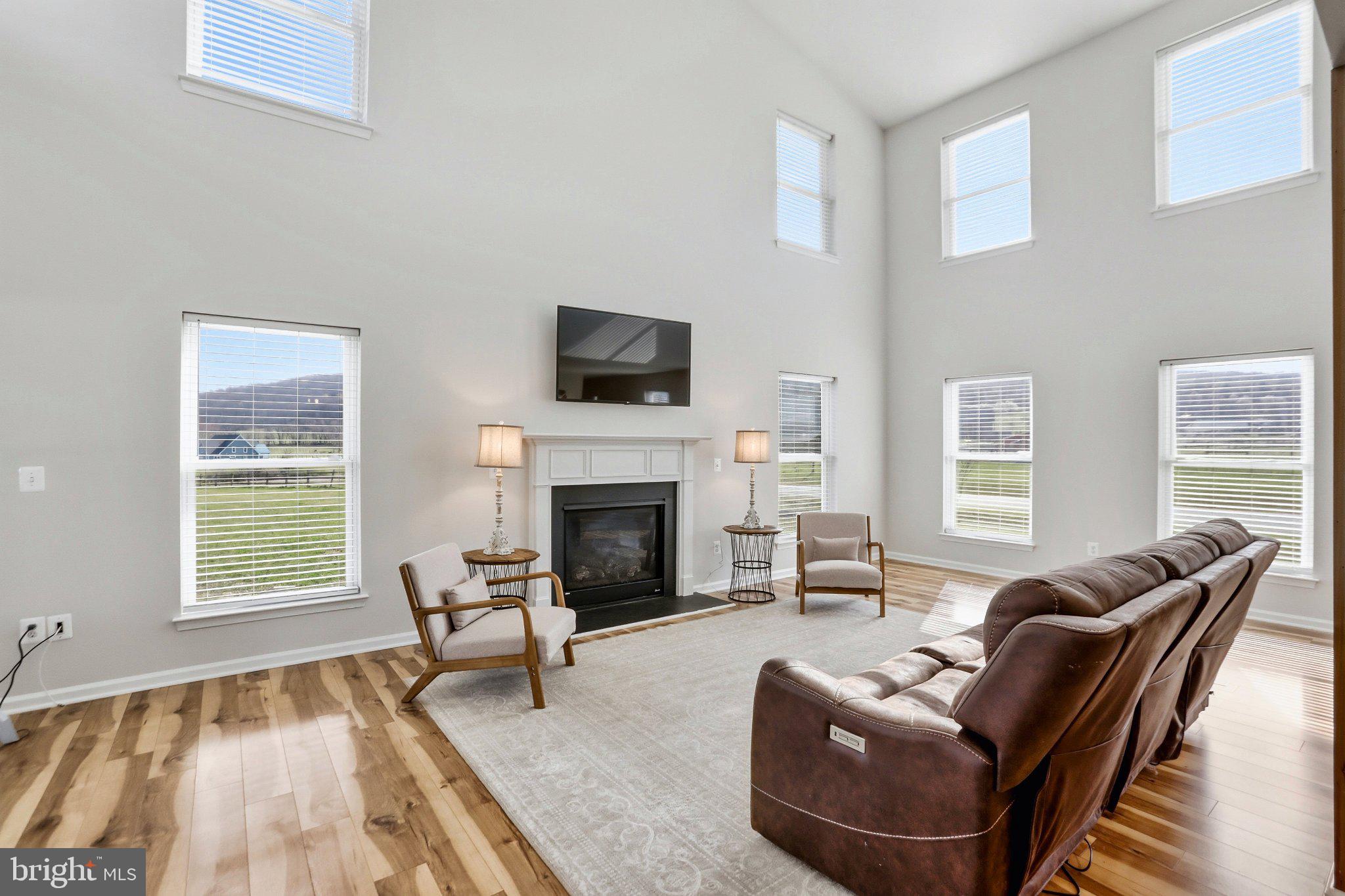 HILLSBORO - Residential