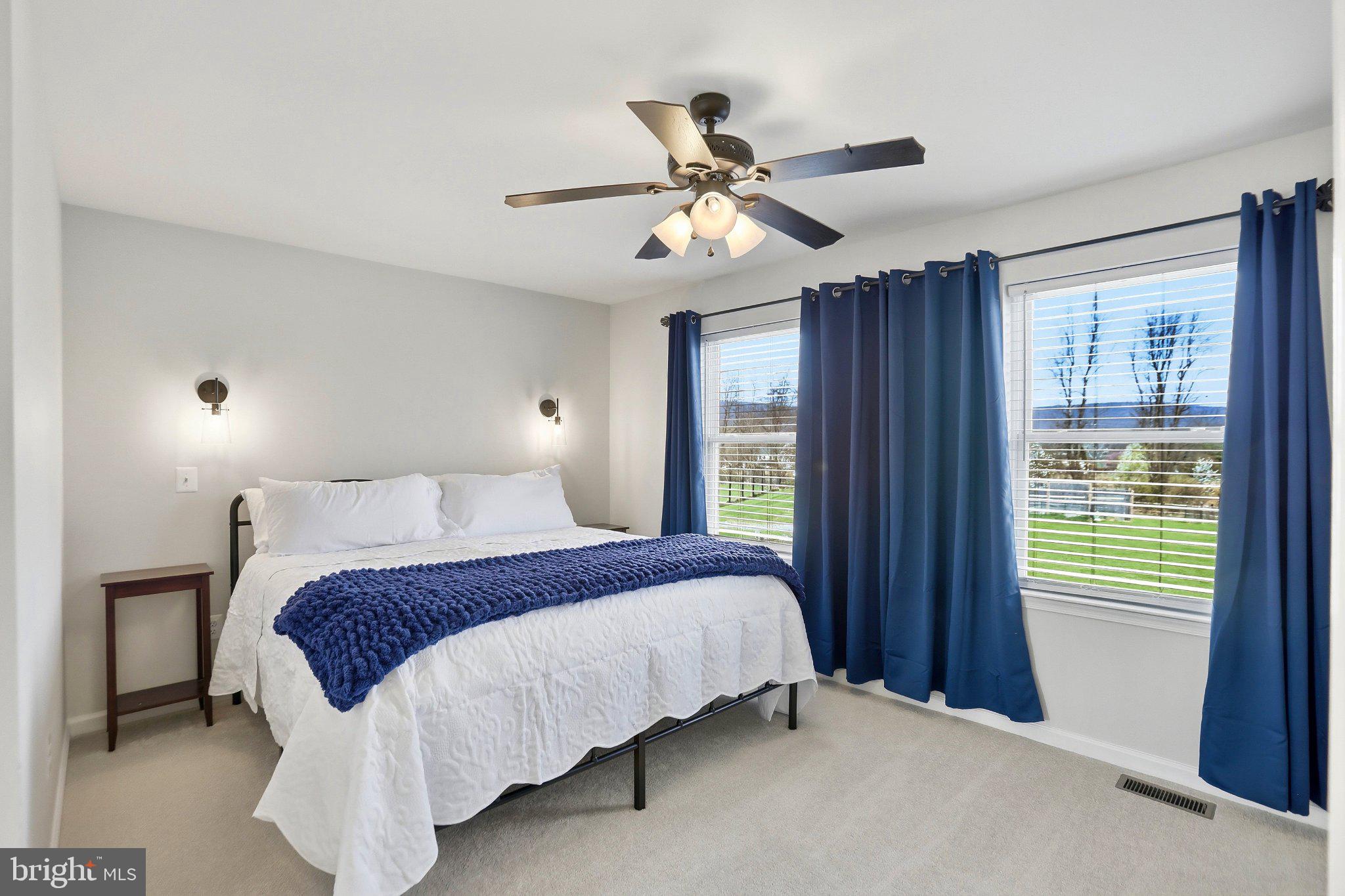 HILLSBORO - Residential