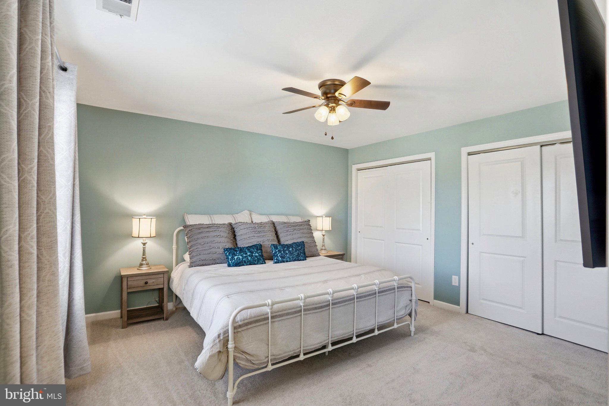 HILLSBORO - Residential