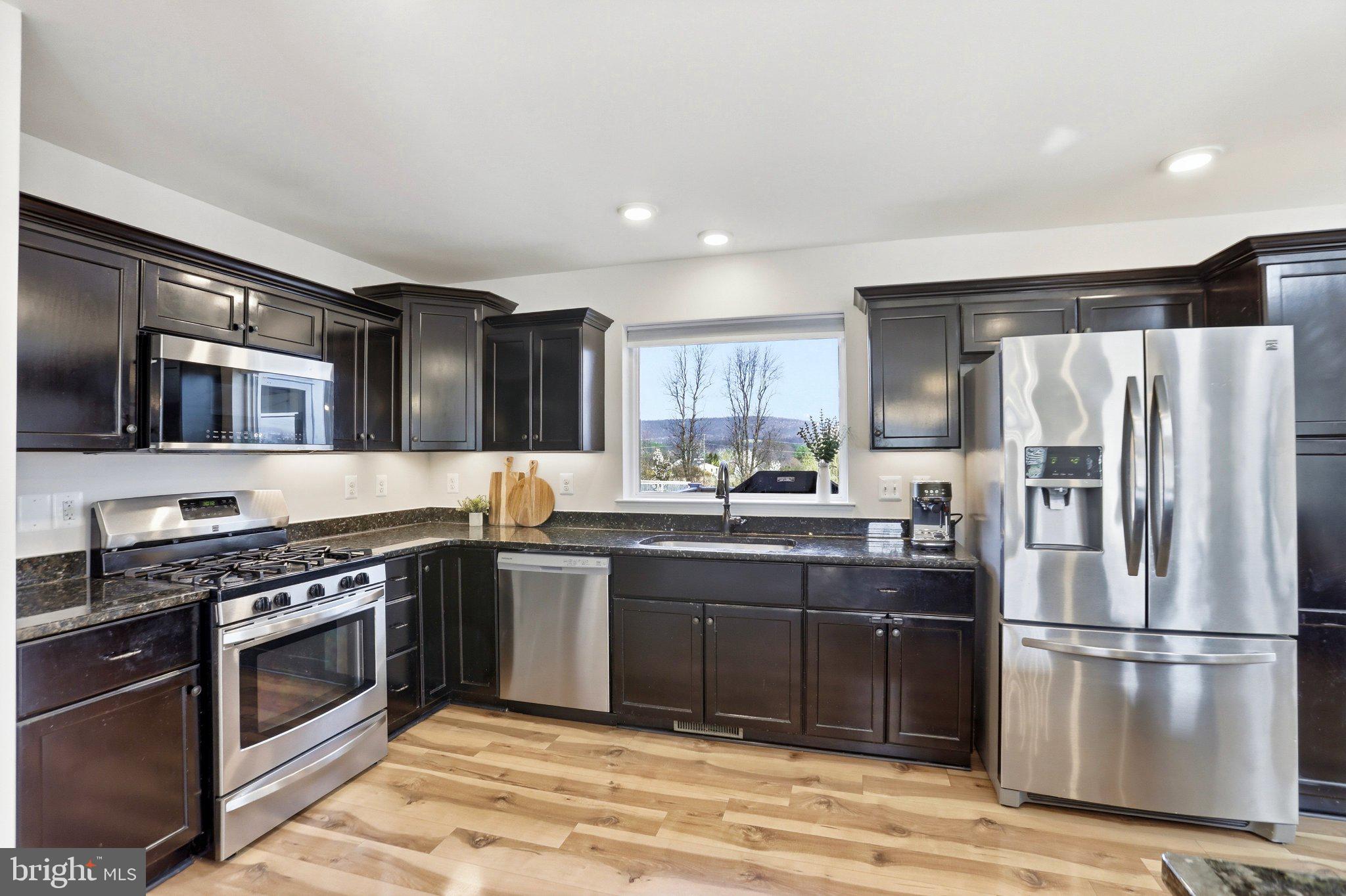 HILLSBORO - Residential