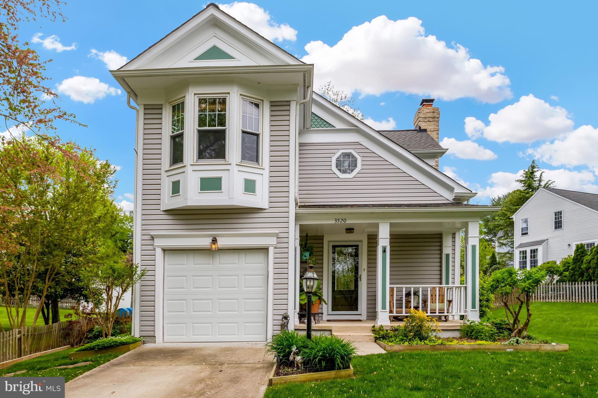 LAKE RIDGE - Residential