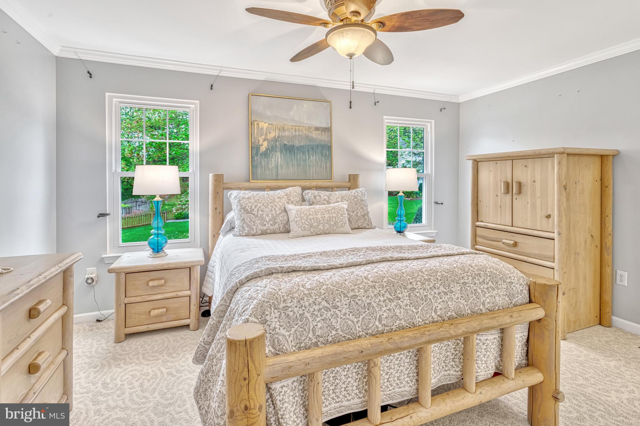 LAKE RIDGE - Residential