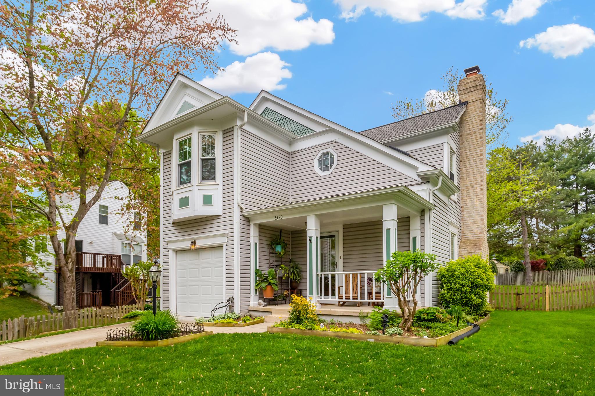 LAKE RIDGE - Residential