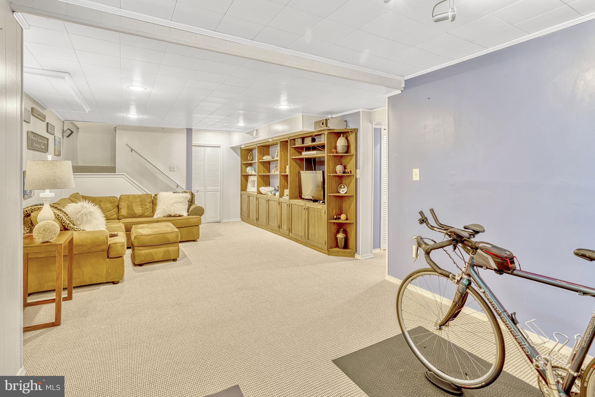 LAKE RIDGE - Residential