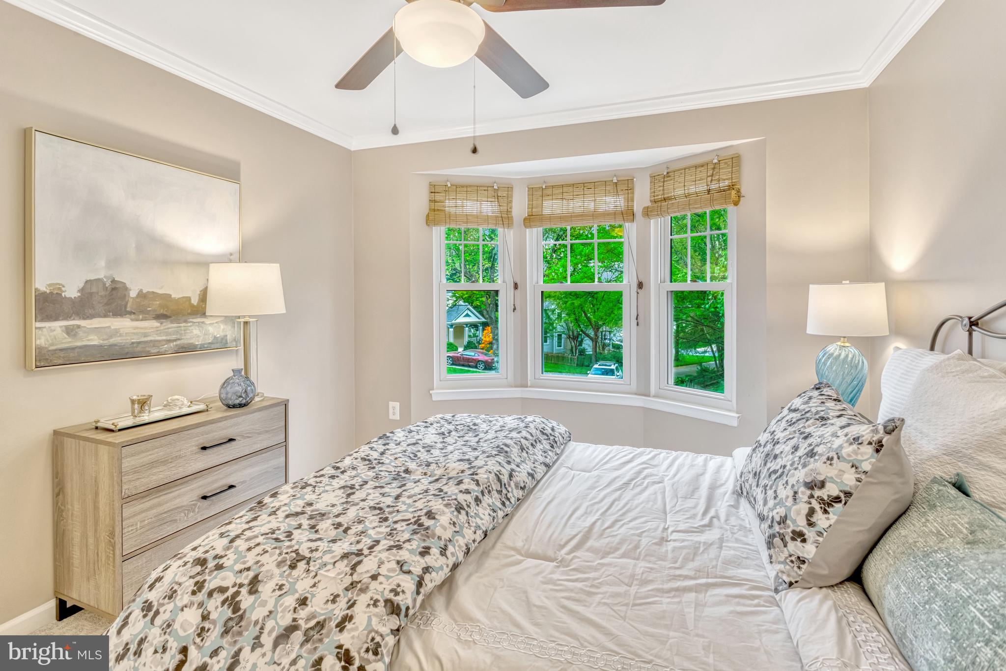 LAKE RIDGE - Residential