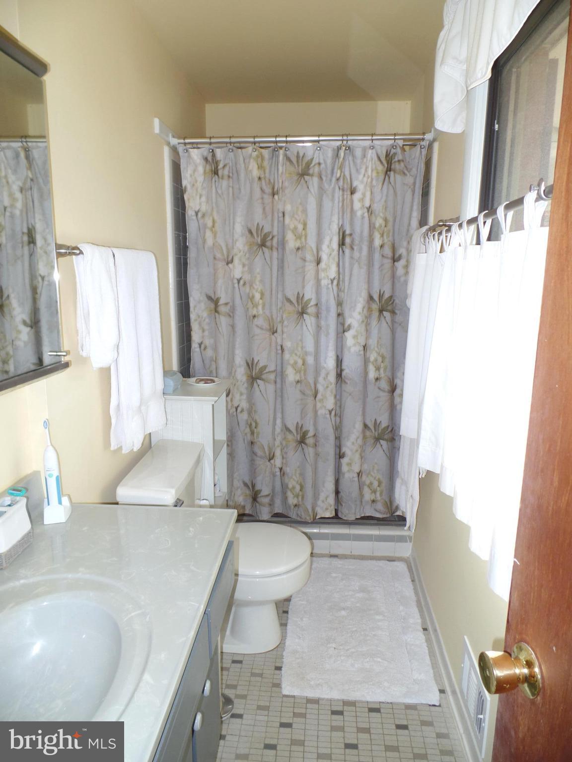 MOSBY WOODS - Residential