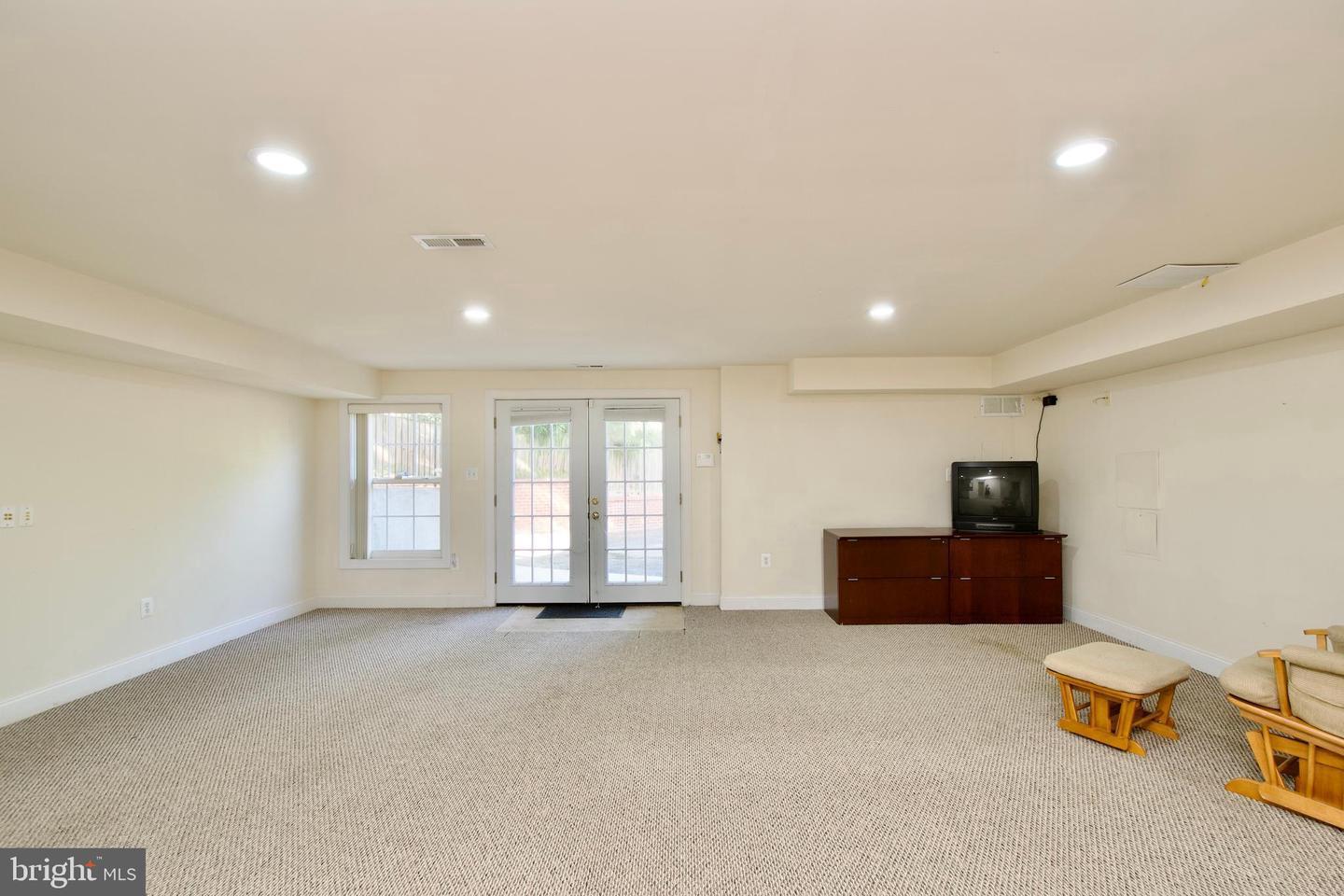 RIDGEWOOD - Residential