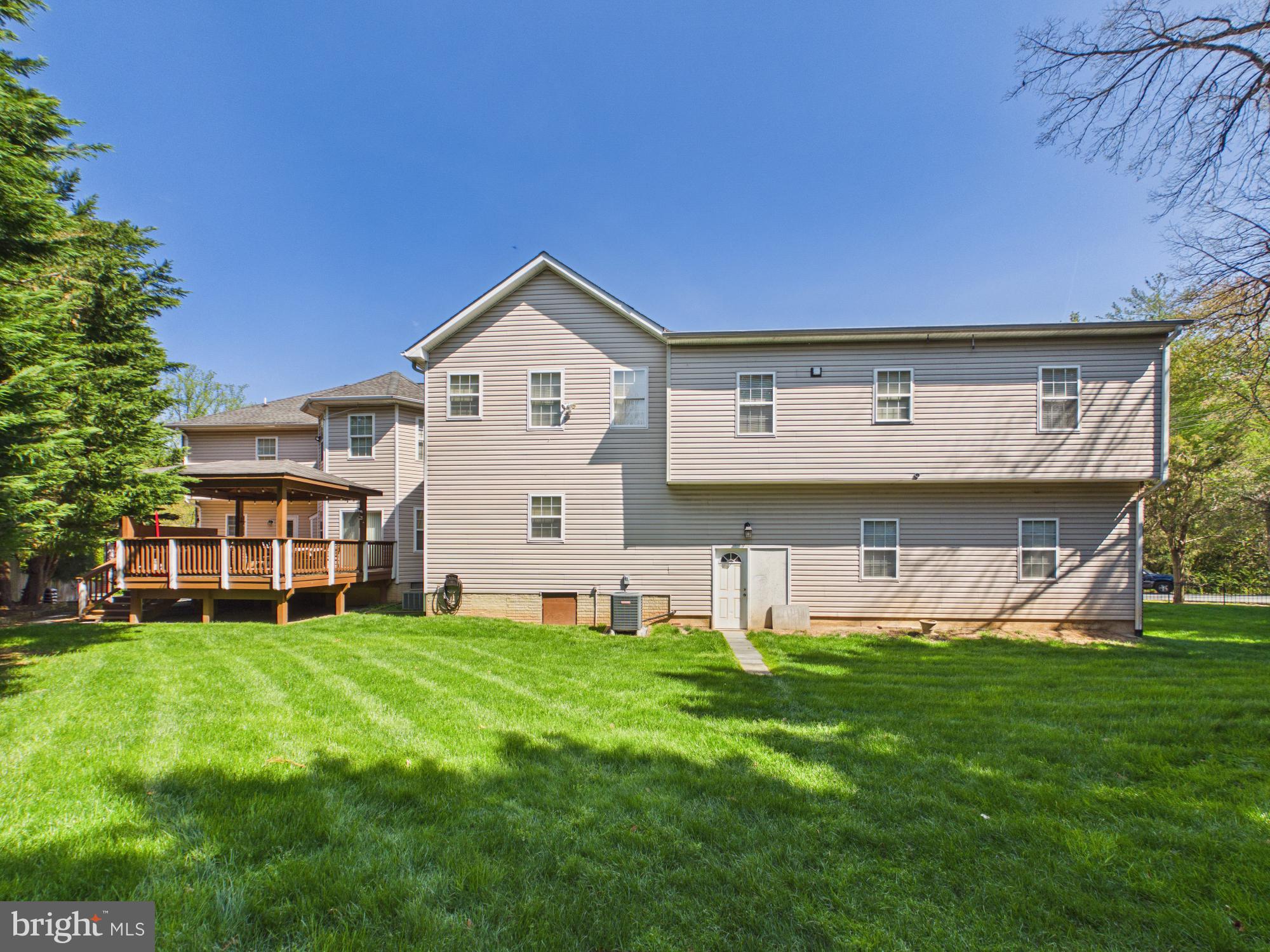 RIDGEWOOD - Residential