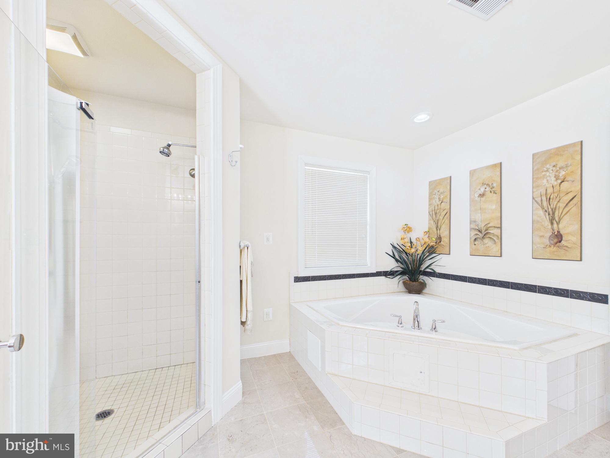 RIDGEWOOD - Residential