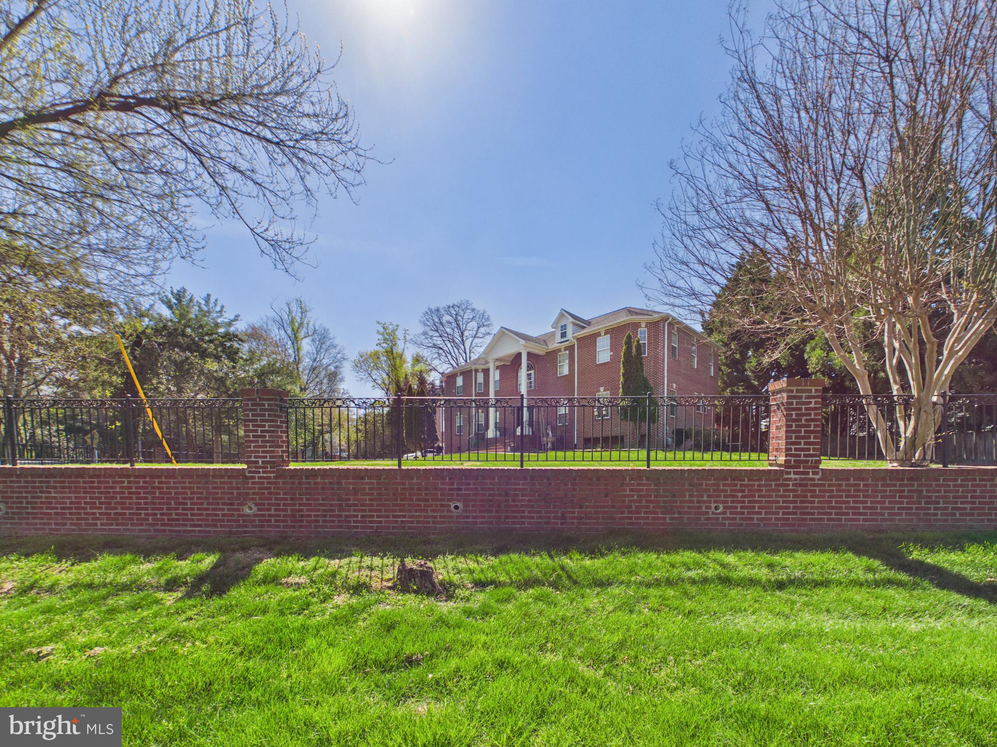 RIDGEWOOD - Residential