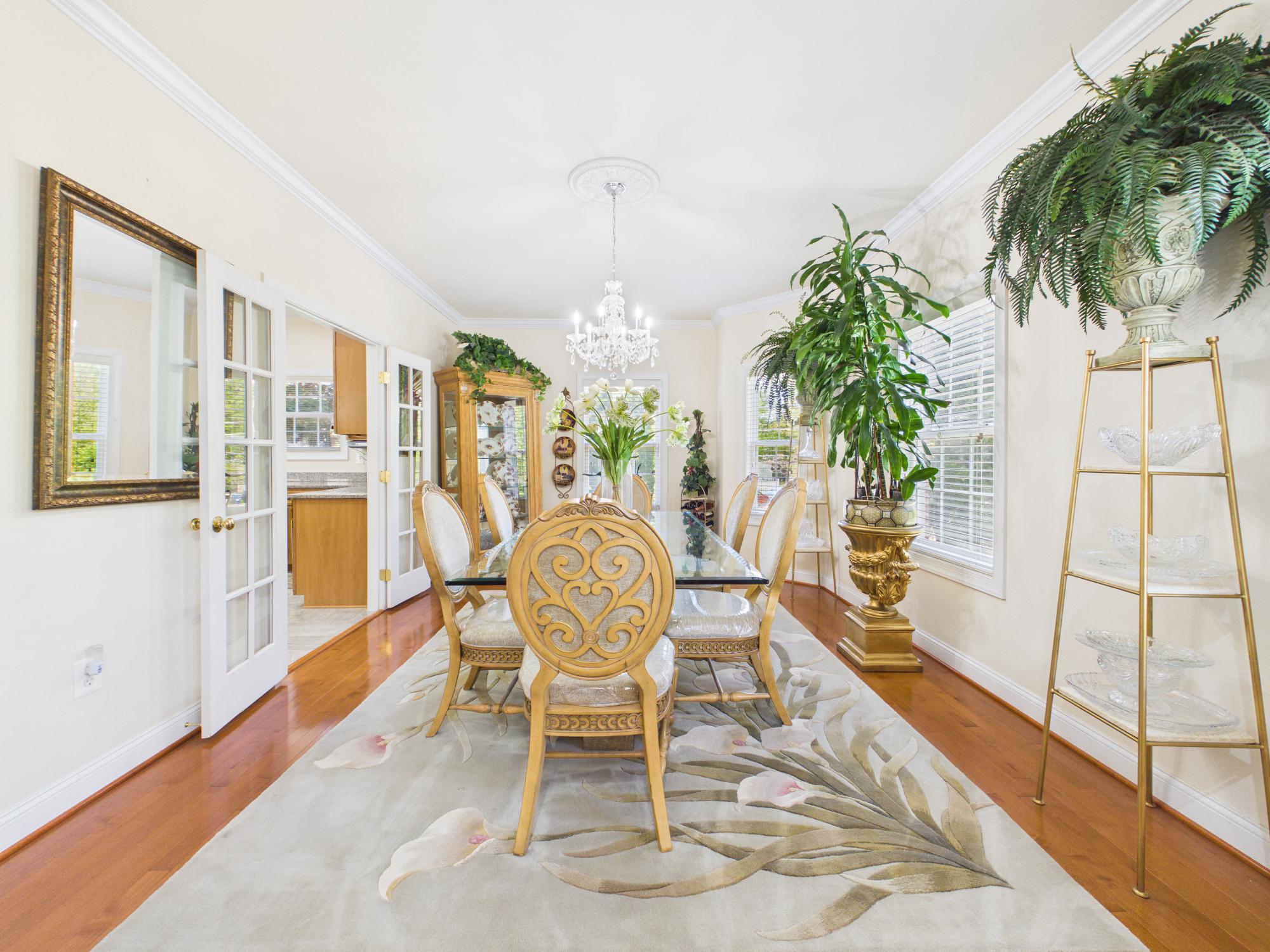 RIDGEWOOD - Residential