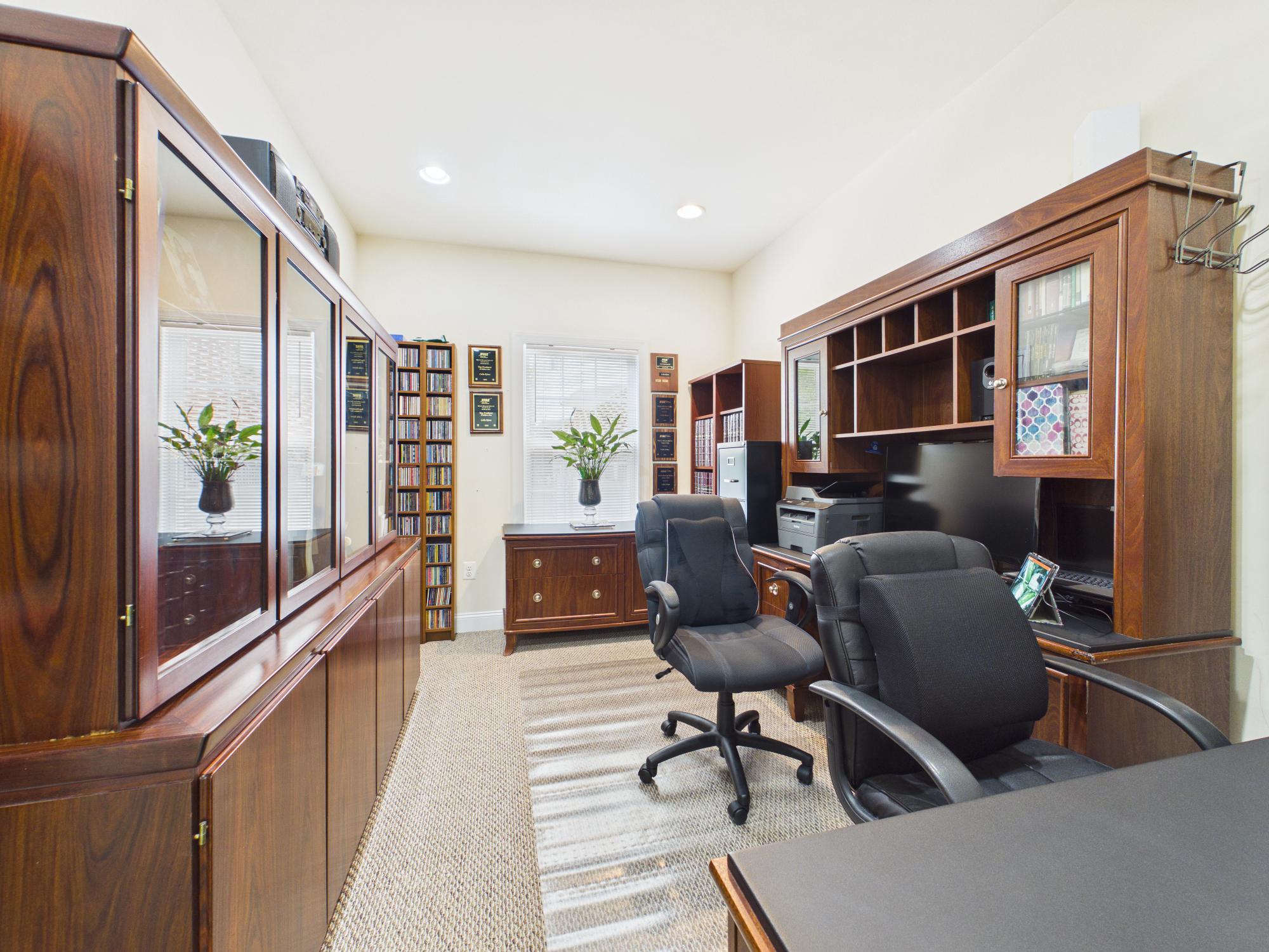 RIDGEWOOD - Residential