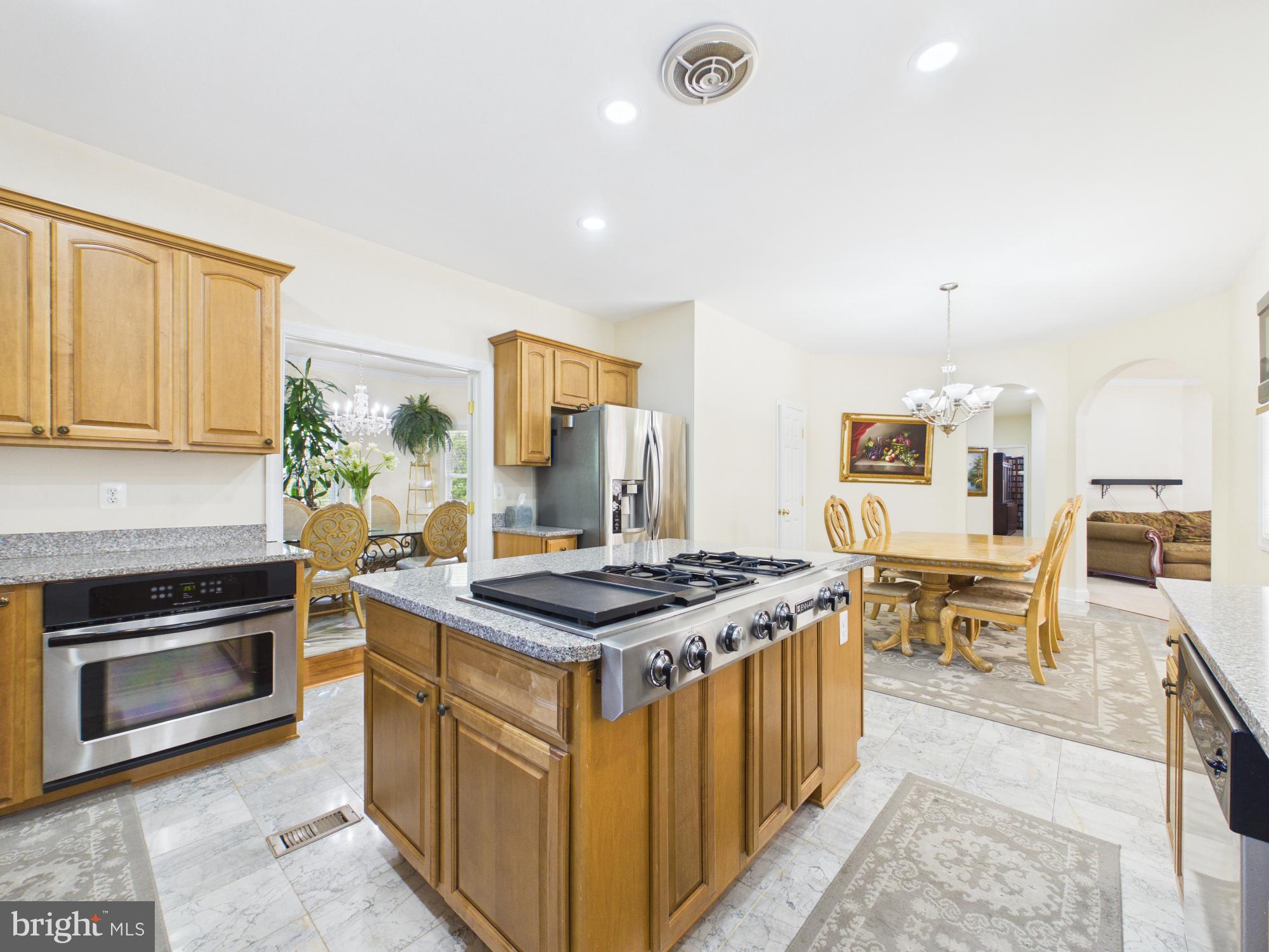 RIDGEWOOD - Residential