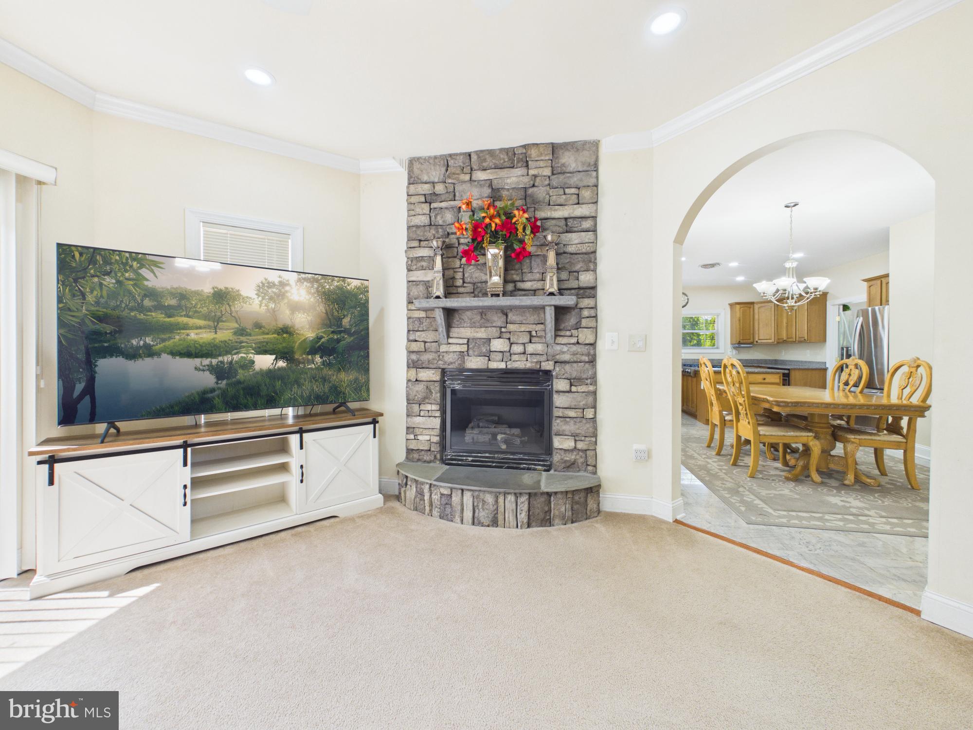 RIDGEWOOD - Residential