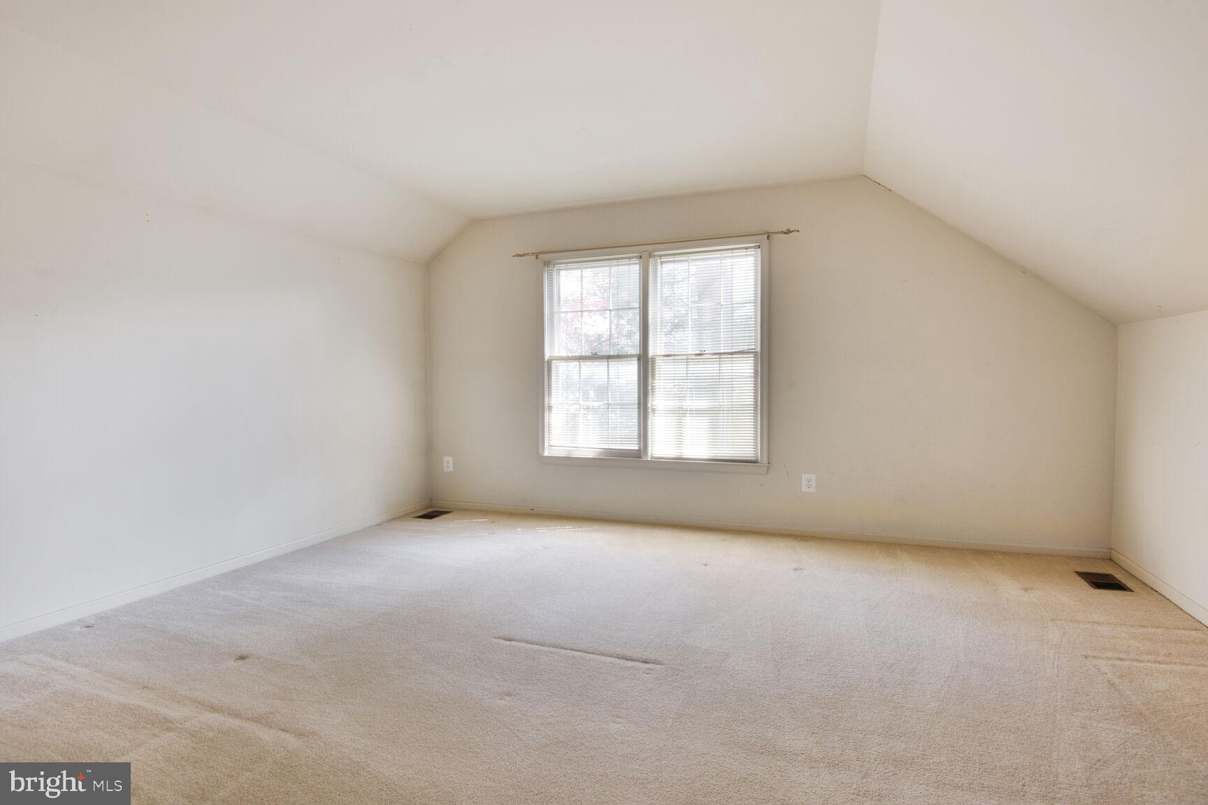 SIGNAL HILL - Residential