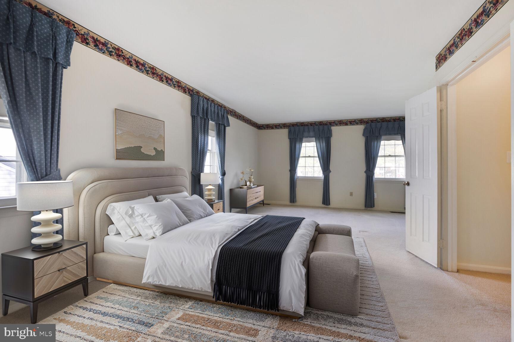 SIGNAL HILL - Residential