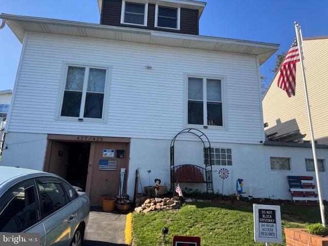 425-427 PINE STREET W